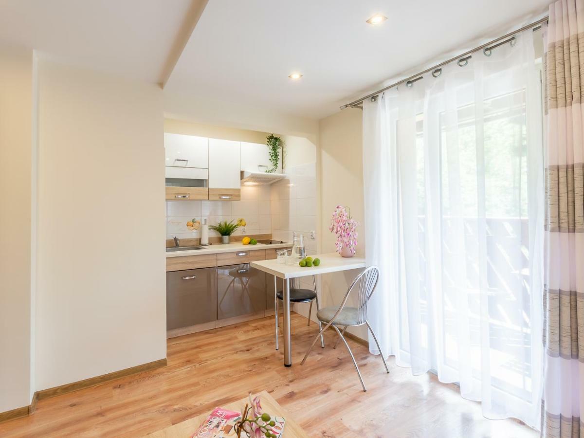 Apartament I Pokoje Goscinne U Lusi Weichsel Exterior foto