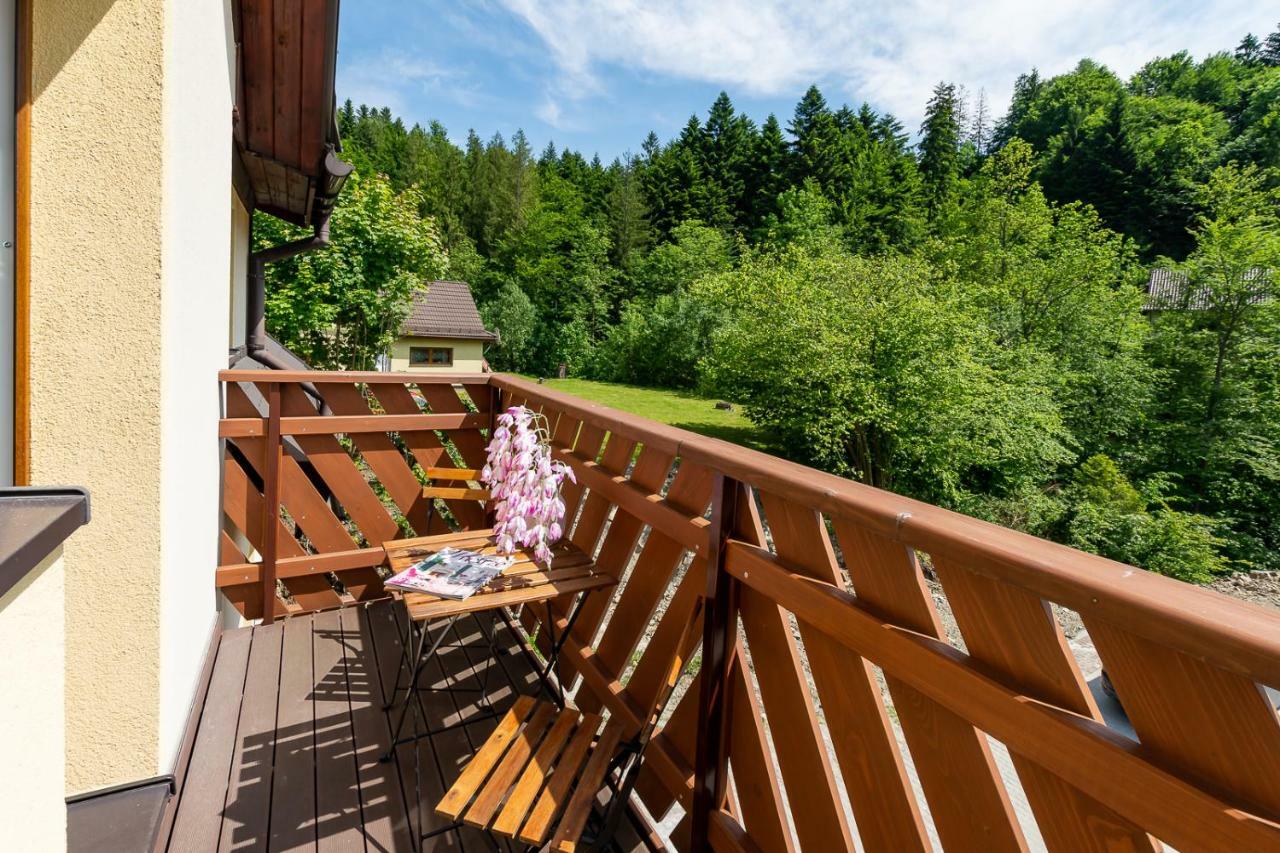 Apartament I Pokoje Goscinne U Lusi Weichsel Exterior foto